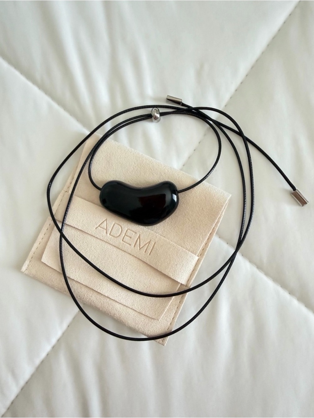 ADEMI Black Bean Pendant Necklace